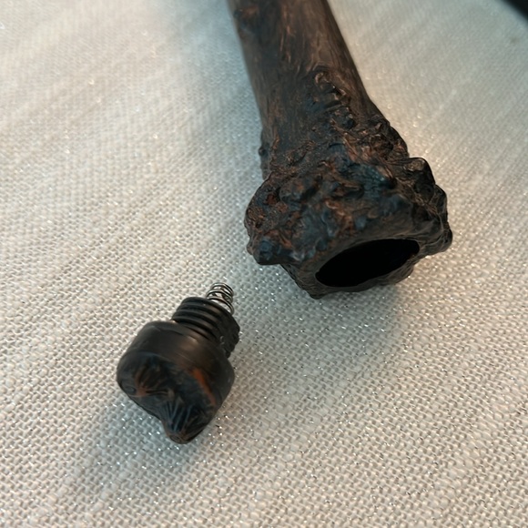 Harry Potter’s Wand That Lights Up 14 Inches long Noble Collection - Picture 11 of 11